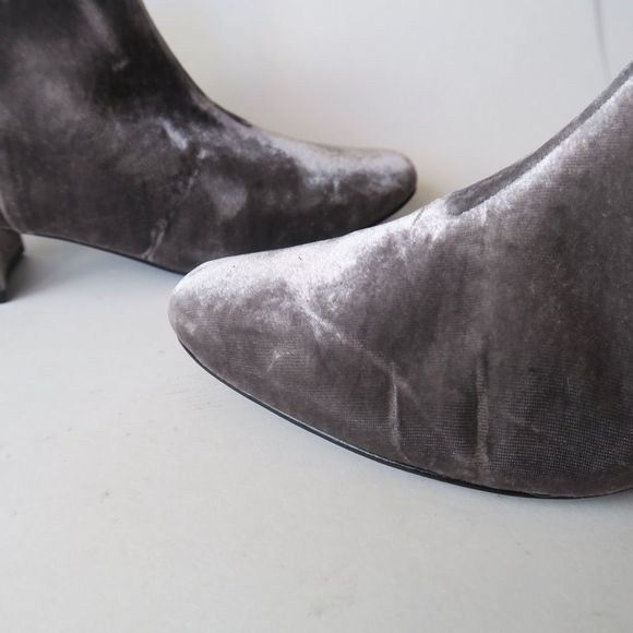 JOIE Silver Fenellie velvet Block Heel Booties - Picture 5 of 8